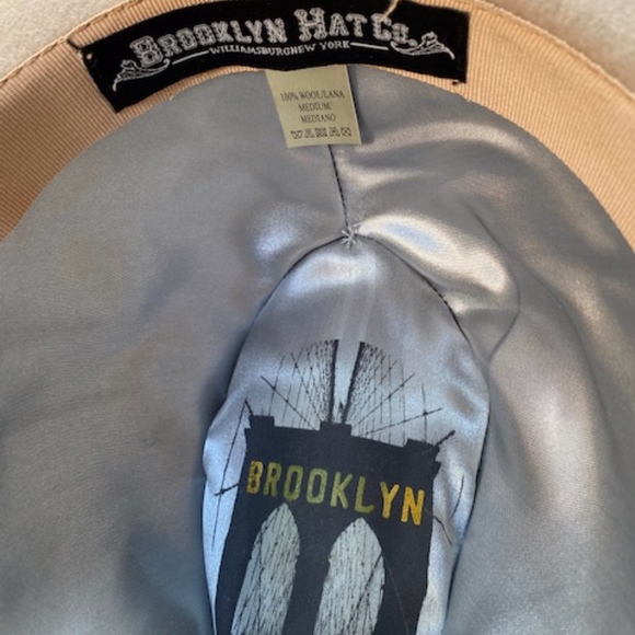 Fedora tan felt hat - Picture 4 of 5